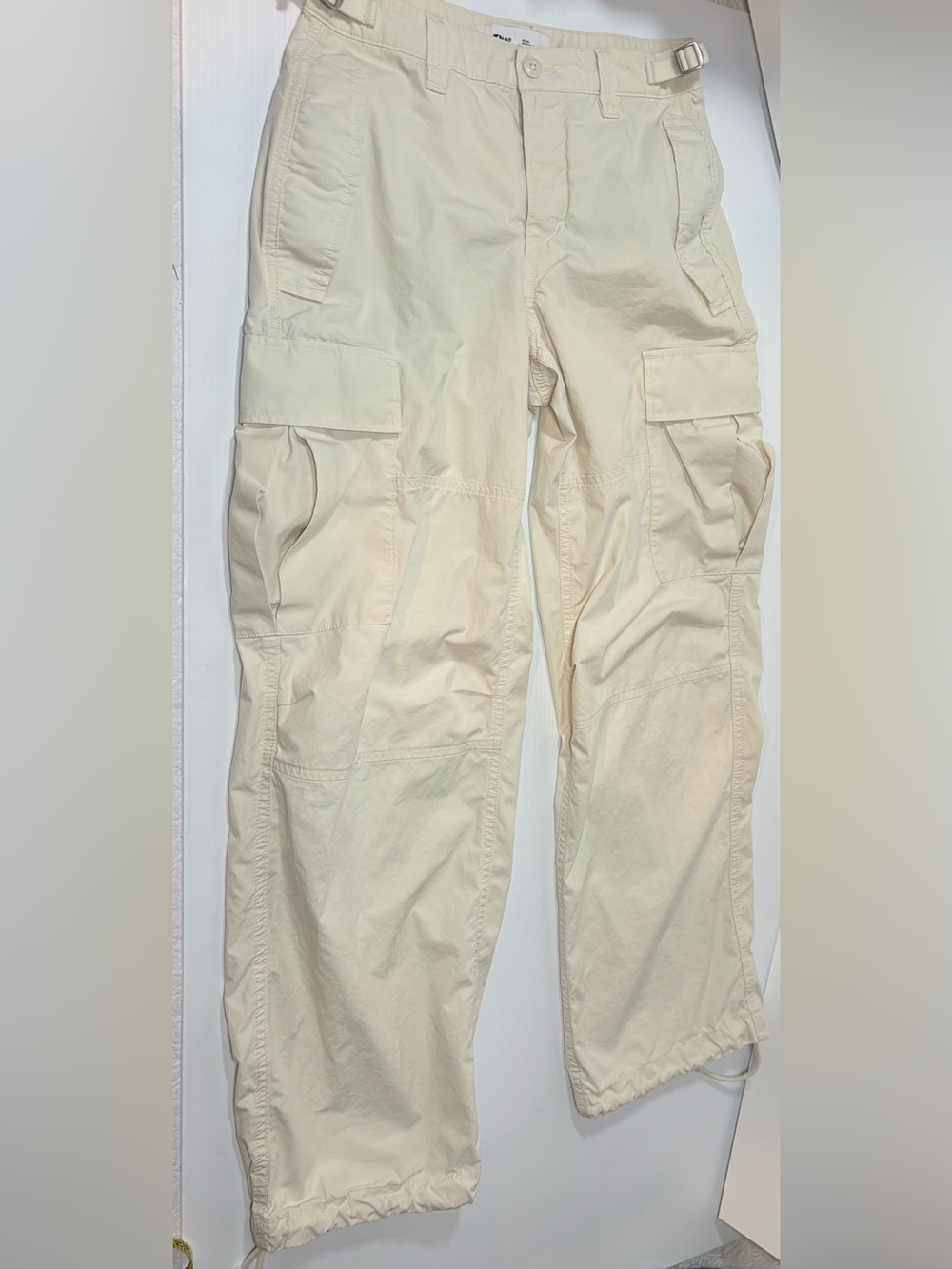 Aritzia Men's Cargo Pants in Cream